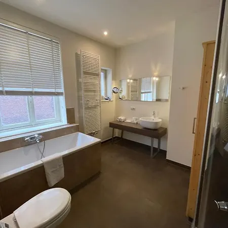 Dormio Wijnhotel Valkenburg فندق