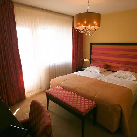 ホテル Dormio Wijnhotel Valkenburg 4*