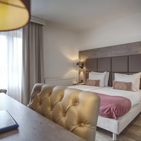 Dormio Wijnhotel Valkenburg ホテル ファルケンブルフ