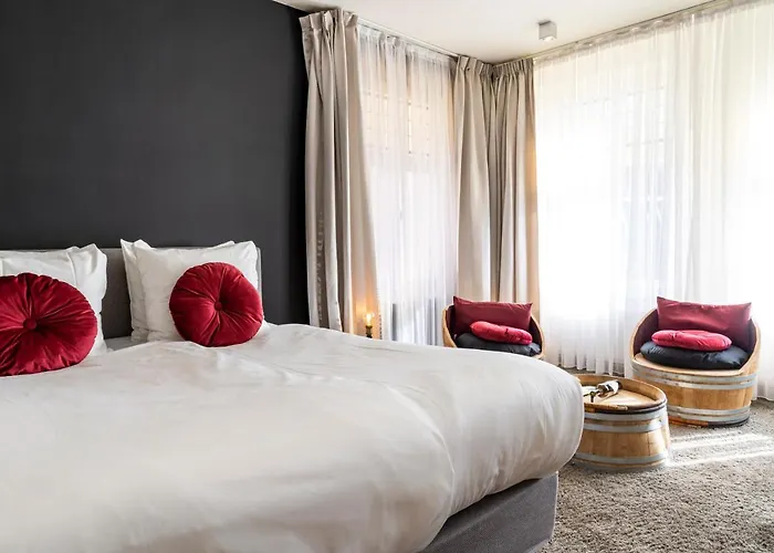 Dormio Wijnhotel Valkenburg Otel 4*